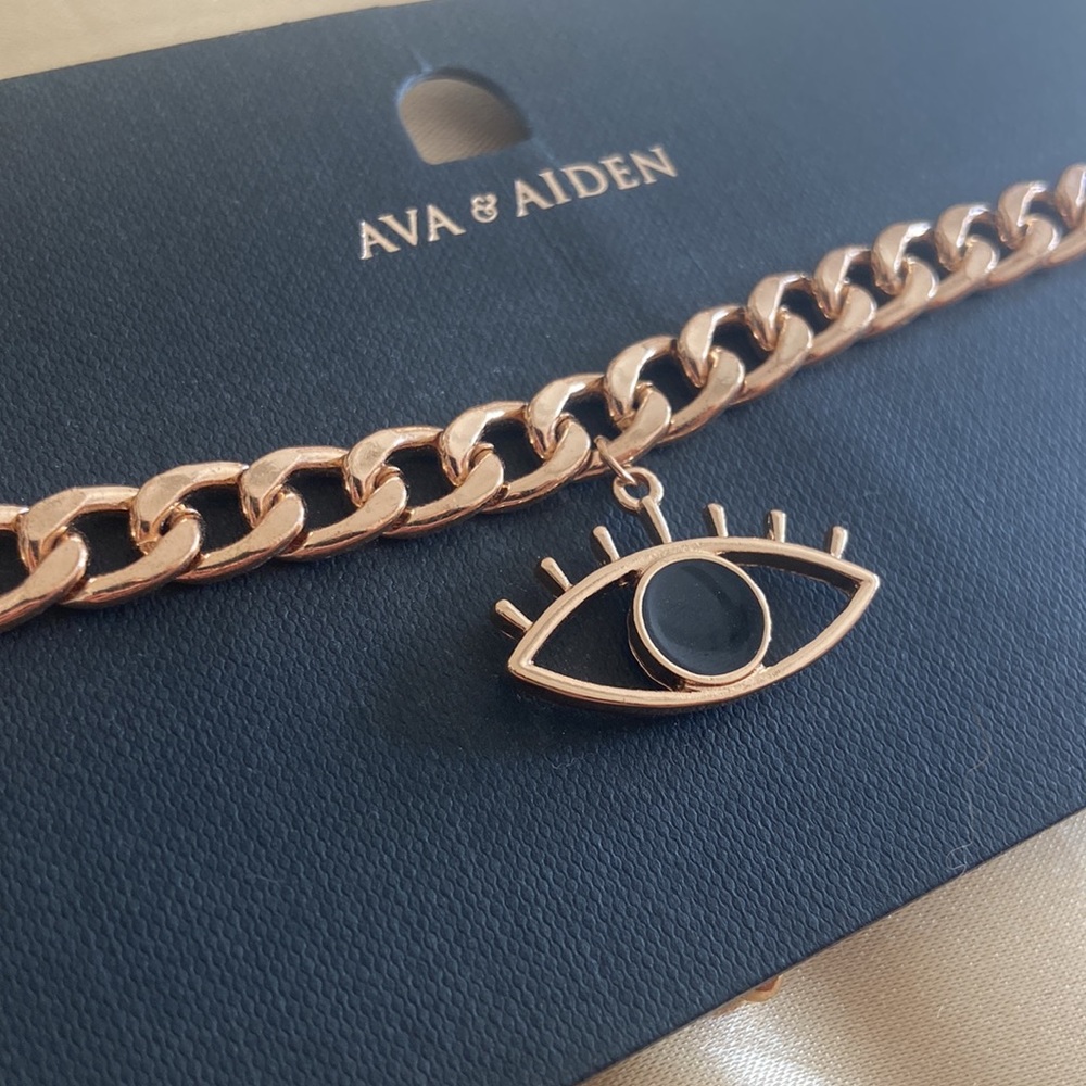 NEW NEVER USED NECKLACE